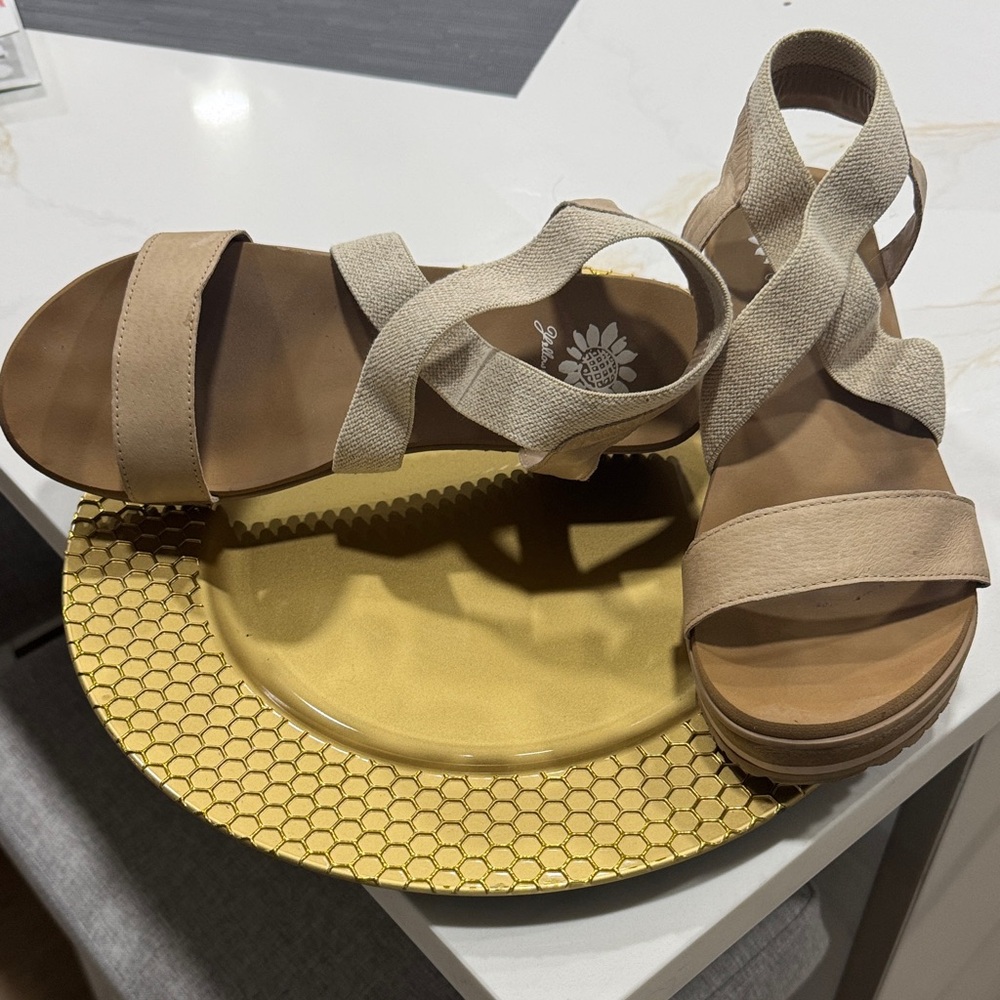 Yellow Box Tan Strappy Sandals